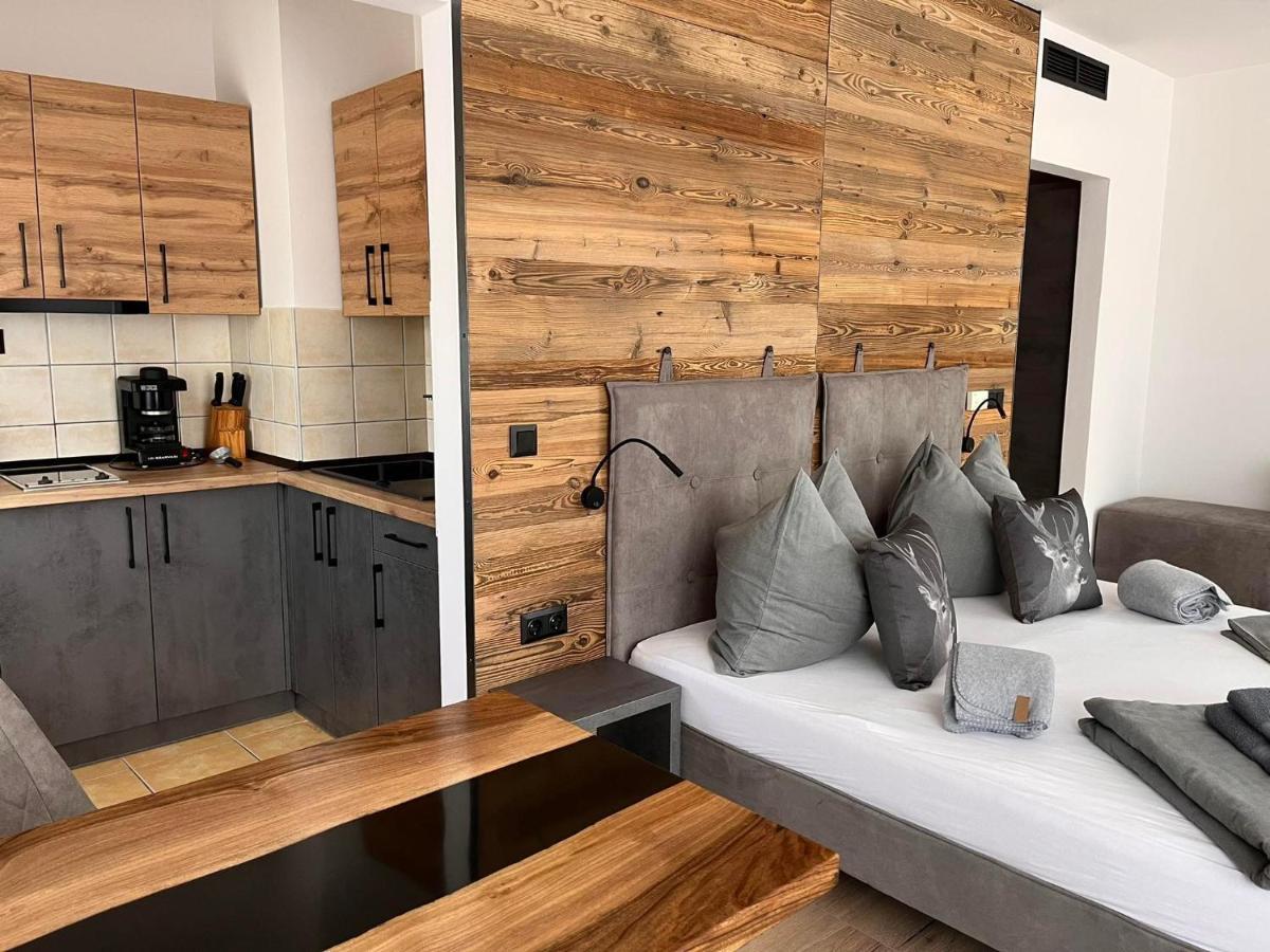 Áron Apartman-Zalakaros Exterior foto